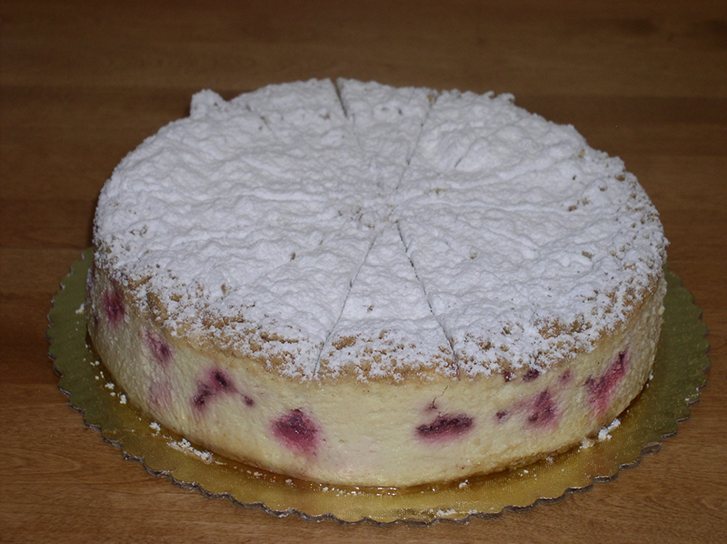 Raspberry crumb cheesecake